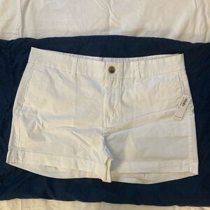 Old Navy Size 12, 3.5” inseam Everyday Short